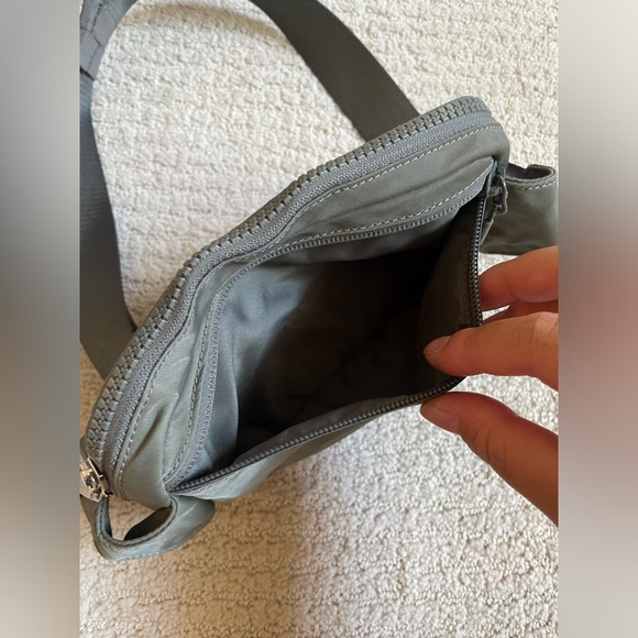 Lululemon Grey Sage Belt bag - Picture 4 of 5